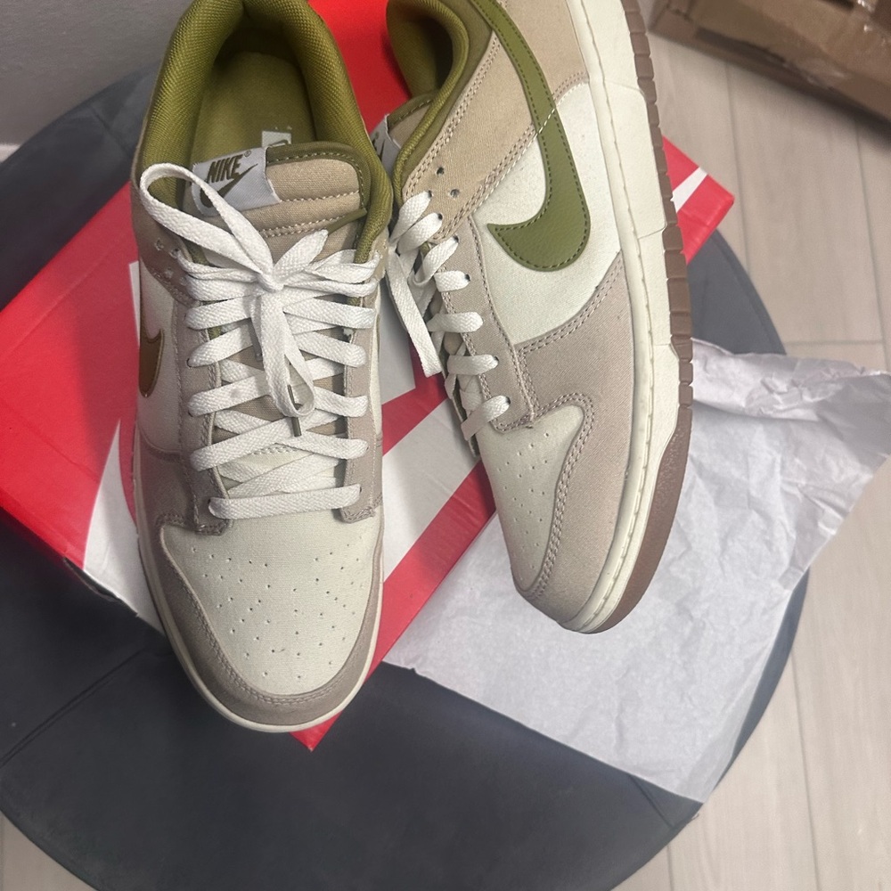 Nike Men's DUNKS Green and Canvas Tan Sneakers